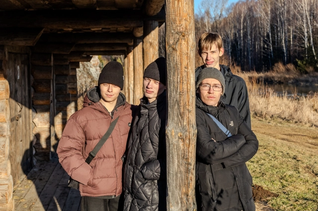 Видели «жёлтого карлика». Студенты убедились в многогранности истории Урала