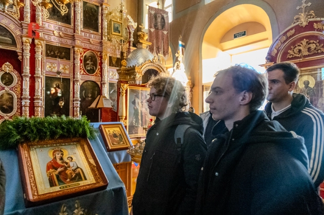 Видели «жёлтого карлика». Студенты убедились в многогранности истории Урала