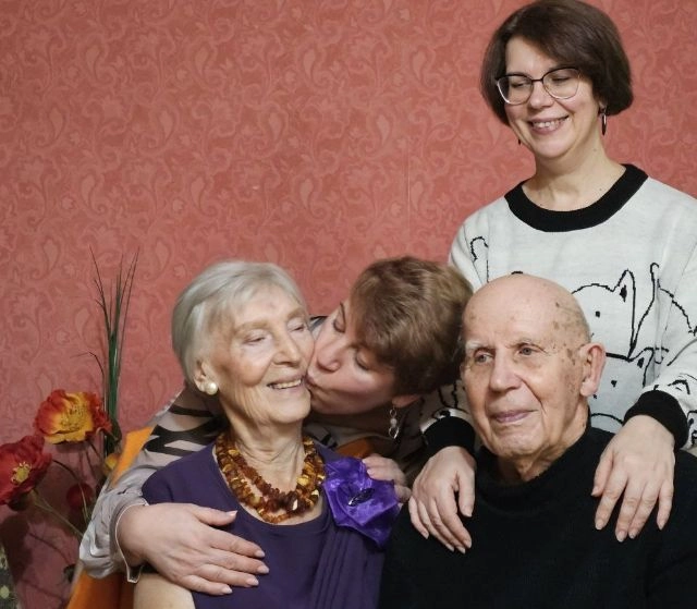 : Семья Бортник отмечает 90-летний юбилей Тамары Капитоновны.