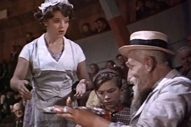 Зинаида Шарко в фильме «Старик Хоттабыч», 1956 г.