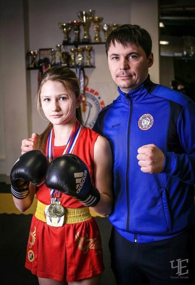 Готовит чемпионку тренер Николай Евграфов.