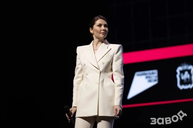 Елена Быкова.