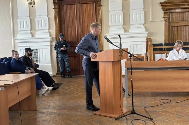 Свидетель, продавший пилу Екатерине.