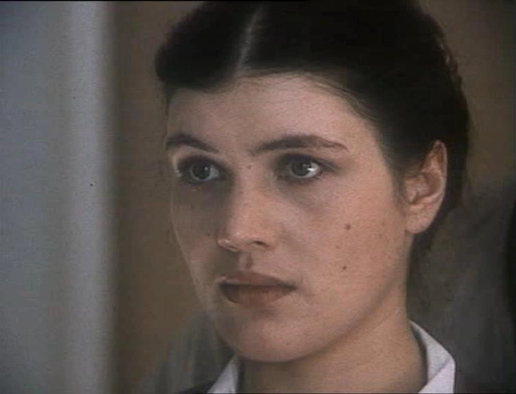 Екатерина Васильева в фильме «Гостья из будущего», 1984 г.