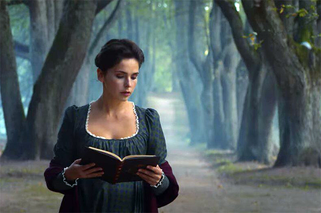 Лиза Моряк в фильме «Онегин».