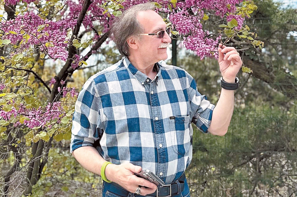 Даниил Крамер.