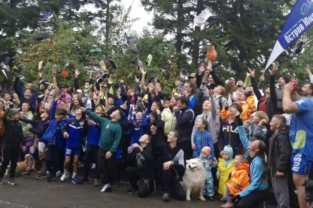 Бегунам не помешали ни дождь, ни прохлада Сибирского конца лета.