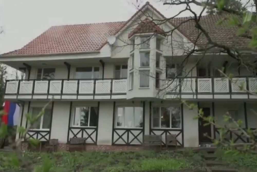 загородная усадьба на Истре, построенная собственными руками.