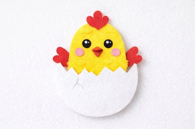 Такого цыплёнка могут сделать дошколята и младшие школьники.