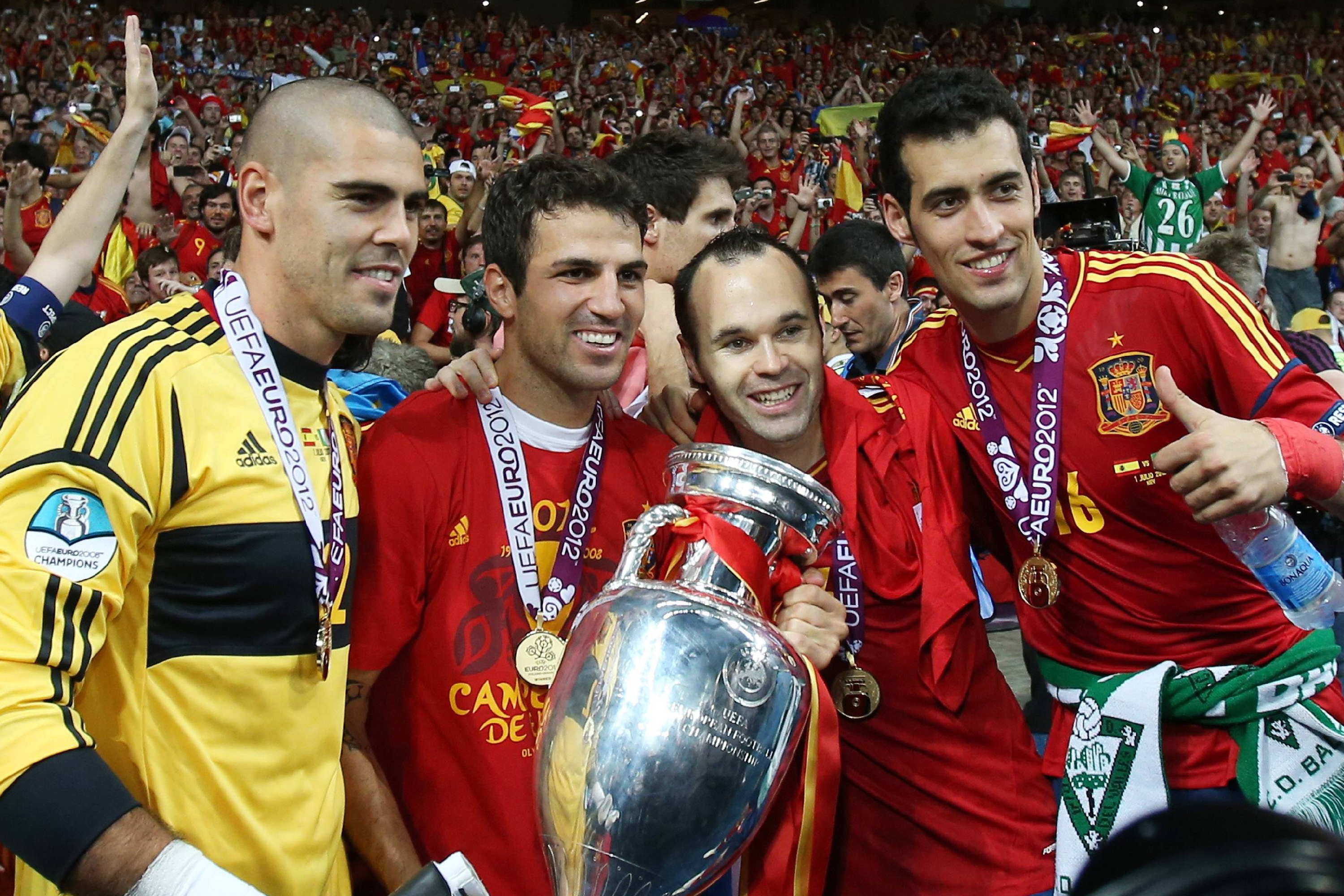 Игроки сборной Испании после победы на Евро-2012