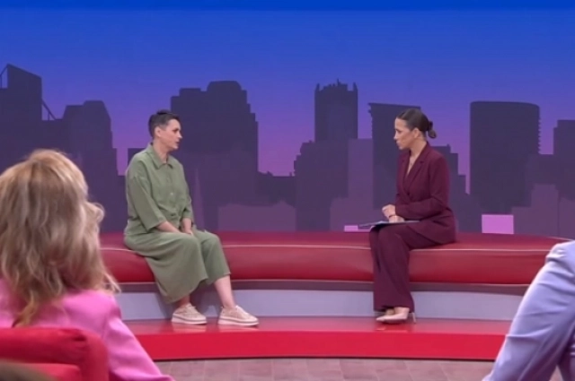 Новые семьи девочек настаивают на лишении родительских прав.