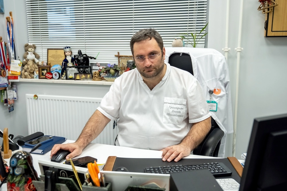 Малыш родился здоровым. Впервые сердце плода прооперировали в утробе матери
Малыш родился здоровым. Впервые сердце плода прооперировали в утробе матери