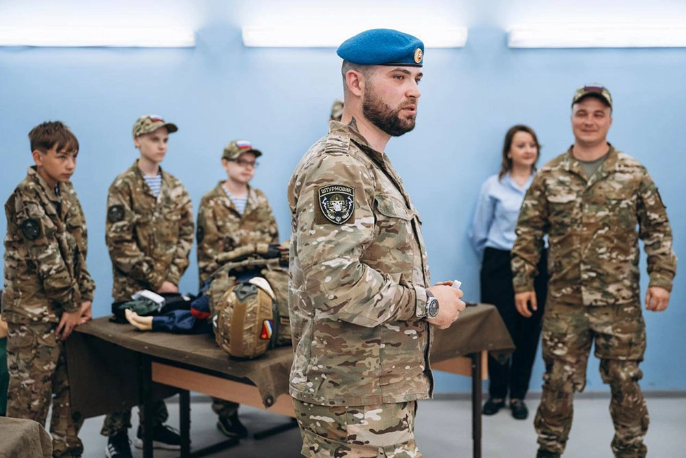 Виктор Дядюр.