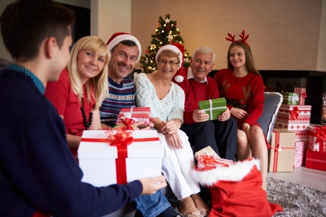 30 декабря следует провести с семьёй.