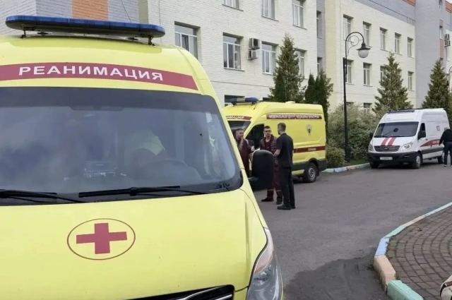 Пострадавших эвакуировали в Белоруссию на медицинских спецмашинах.