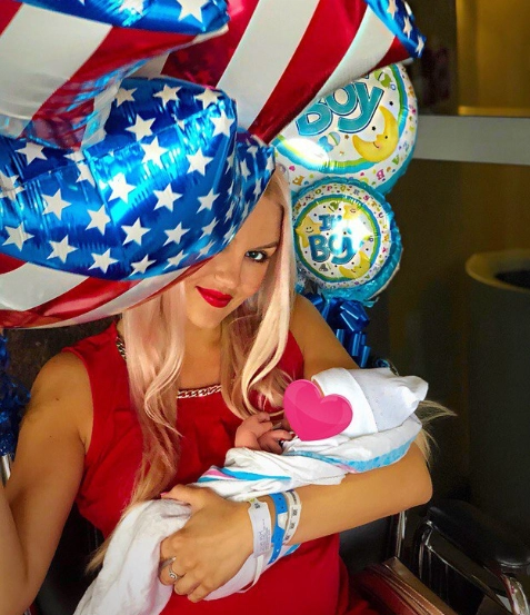 Новорождённого назвали Демидом