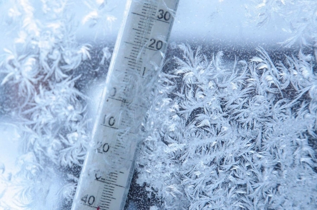 17 февраля иней на окнах - плохая примета.