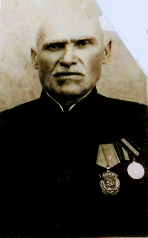 Сергей Николаевич - основатель учительской династии.