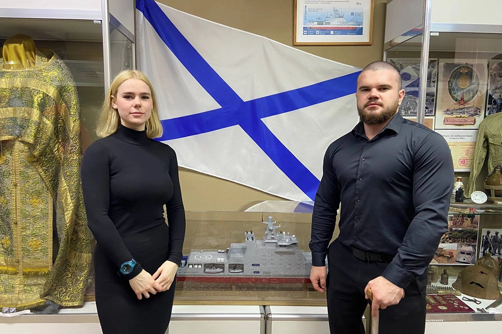 Уроженец подмосковного Наро-Фоминска Денис Анищенко. На фото: Денис Анищенко справа