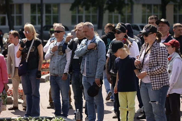 Сотни байкеров собрались на молебен у мощей святой Екатерины